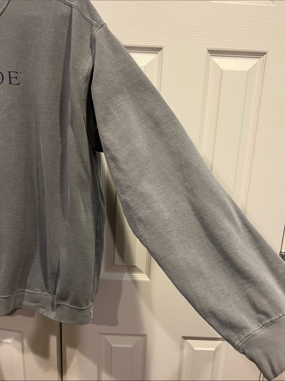 Iconic SEASIDE Men's Crewneck Sweatshirt in Gray with Navy Text - Picture 3 of 9